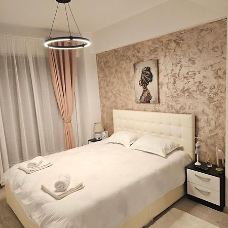 Enjoy My Home Near Palas Mall 2 雅西 外观 照片